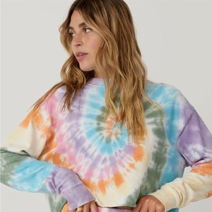EUC Daydreamer Tie Dye Crop Crewneck Sweatshirt 🌈 Rainbow Swirl Small MS…